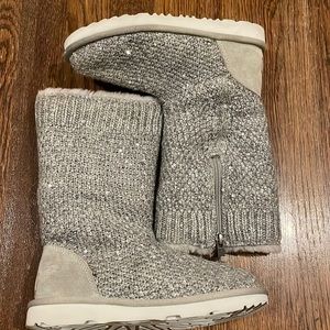 Girl’s UGG Grey K Sequin Knit Side Zip Sweater Boot.